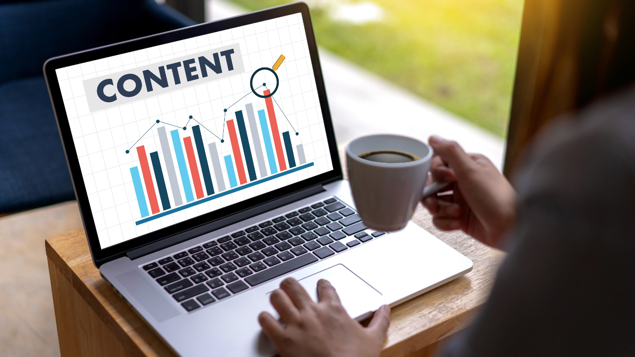 Video en la estrategia de contenidos orgánicos: brief, página de destino y distribución